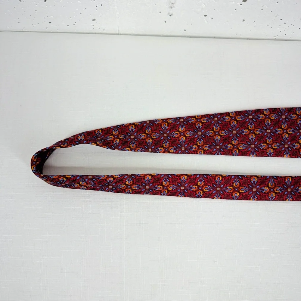 Robert Talbot Seven Fold Limited Edition 2/40 Hand Sewn Floral Print Silk Tie